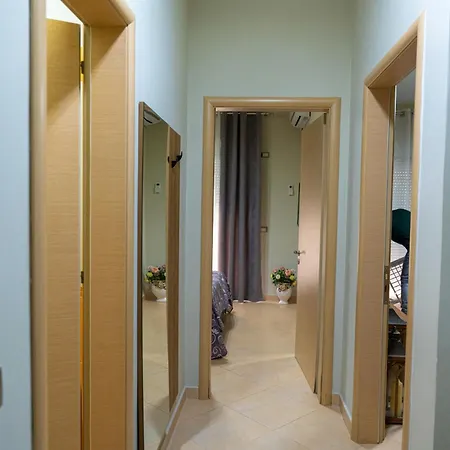Apartament Cozy *